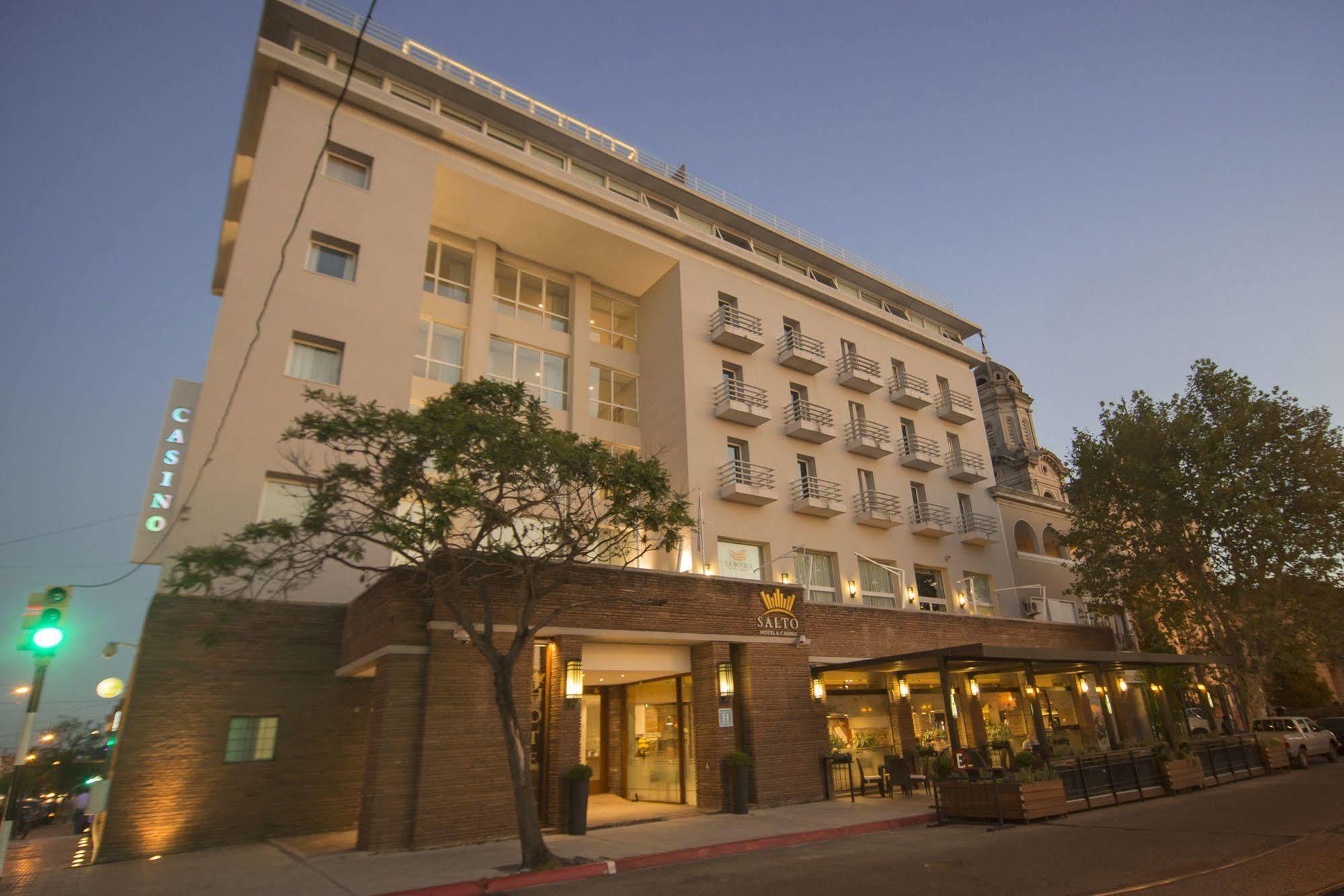 Salto Hotel Y Casino Exterior photo